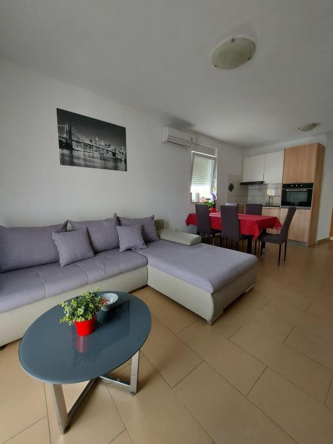 זאדאר Luciano Apartment מראה חיצוני תמונה